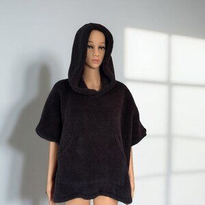 Jenni Hooded Sherpa Kangaroo Pocket Poncho NWT Black OS